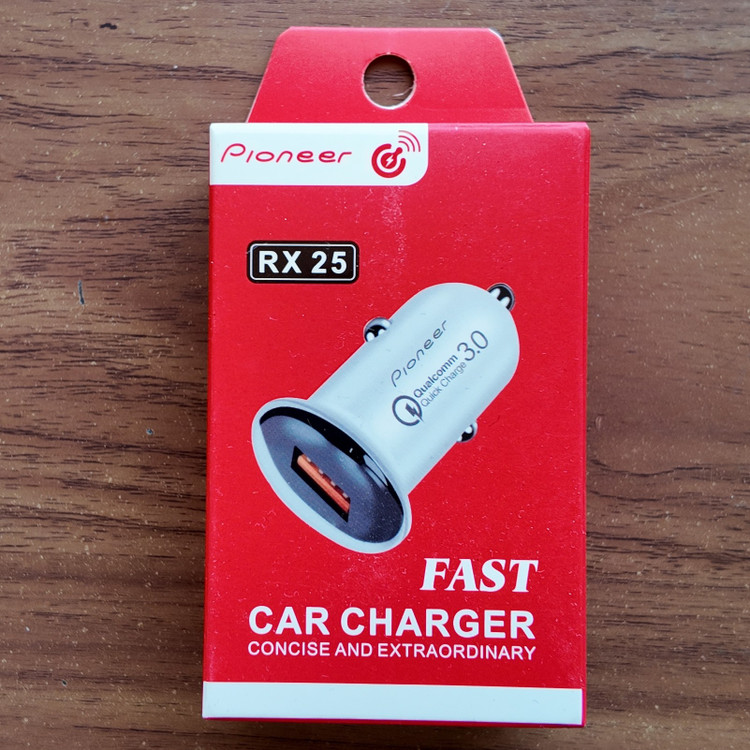 شارژر فندکی 18 وات پایونیر مدل RX-25 | فست شارژ QC3.0 با طراحی کوچک و کارآمد